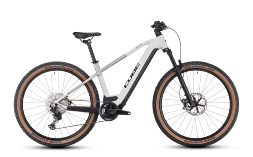Cube Reaction Hybrid SLT 750 silver´n´cream